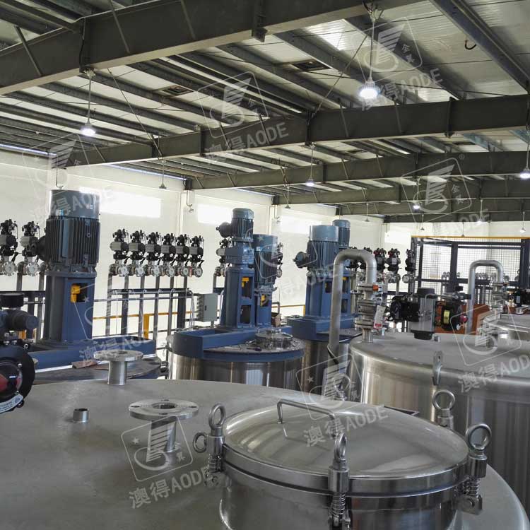 3000L油(you)墨攪拌(bàn)罐