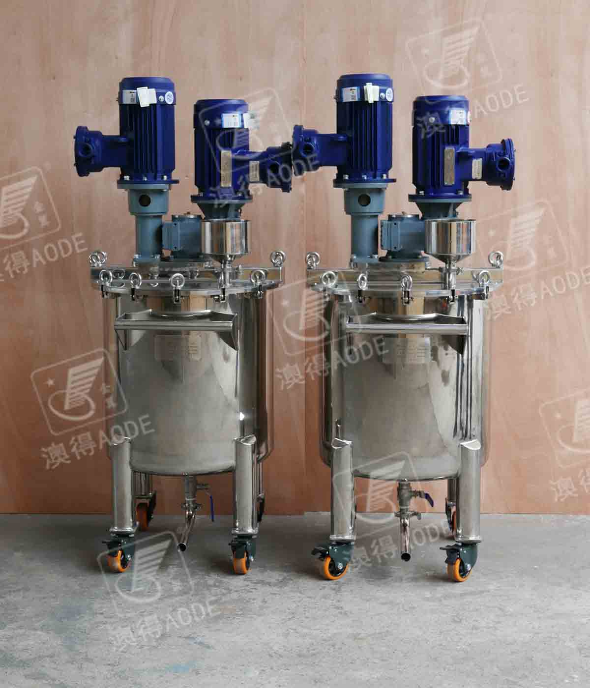 150L高(gao)低速中(zhōng)轉缸