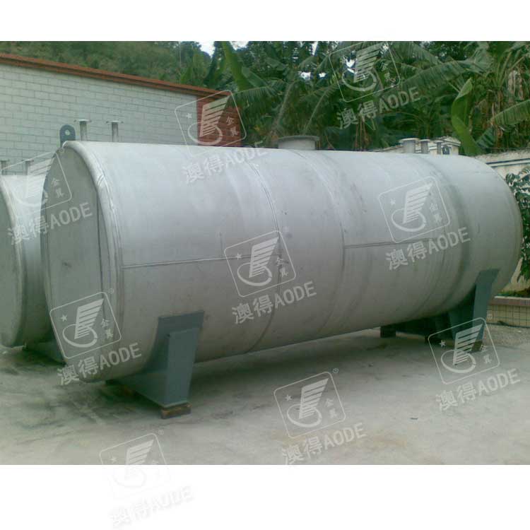 卧式儲罐(guan)